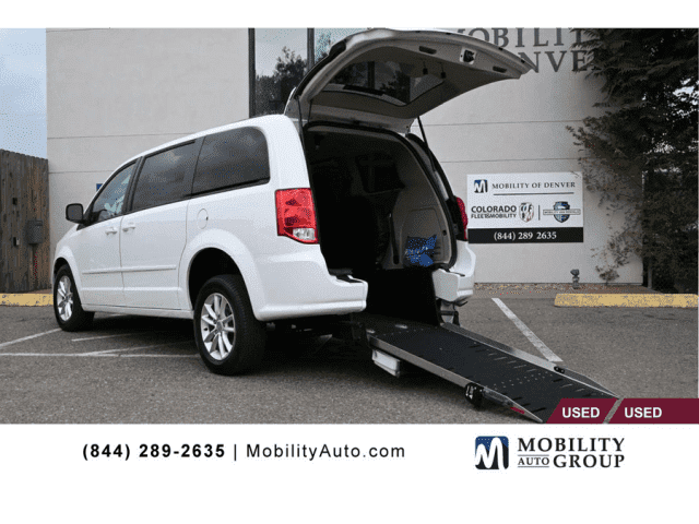 Grand Caravan Buy Used Wheelchair Van Pre-Owned 2016 Dodge Grand - Main Image