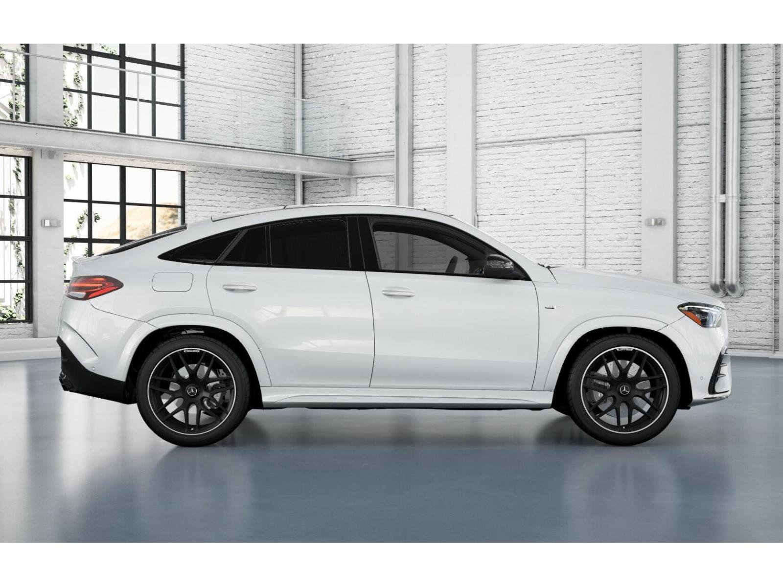2025 Mercedes Benz GLE 53 AMG 4MATIC photo 3