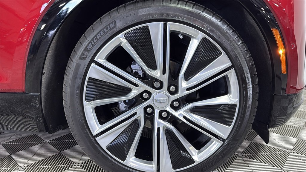 2024 Cadillac Lyriq Luxury photo 36
