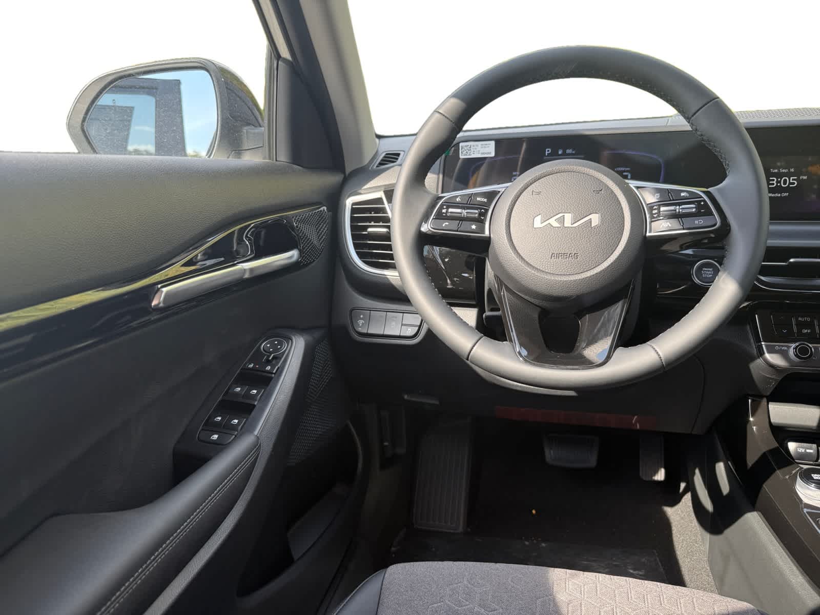 2026 Kia Seltos S photo 10