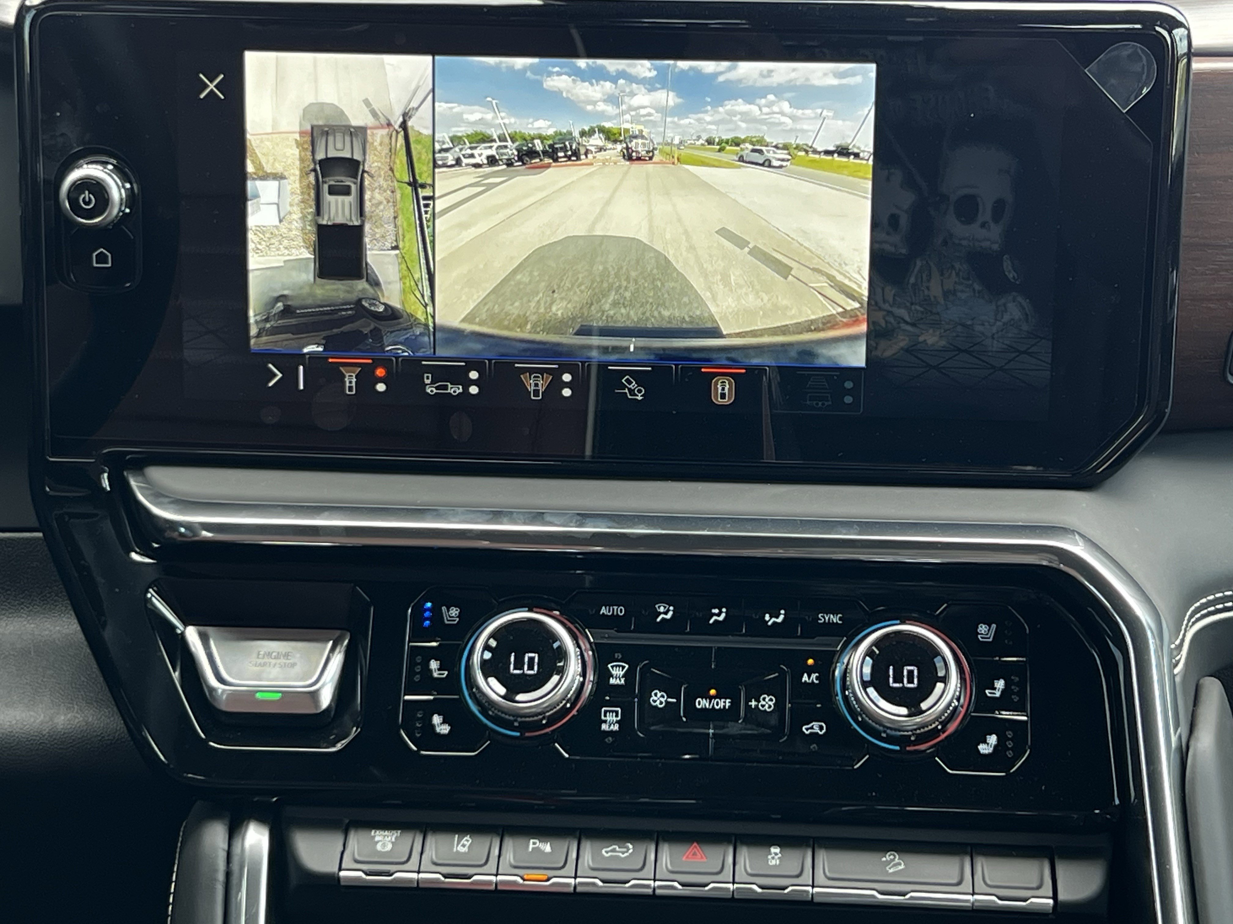 2025 Gmc Sierra 2500 HD Denali Ultimate photo 7