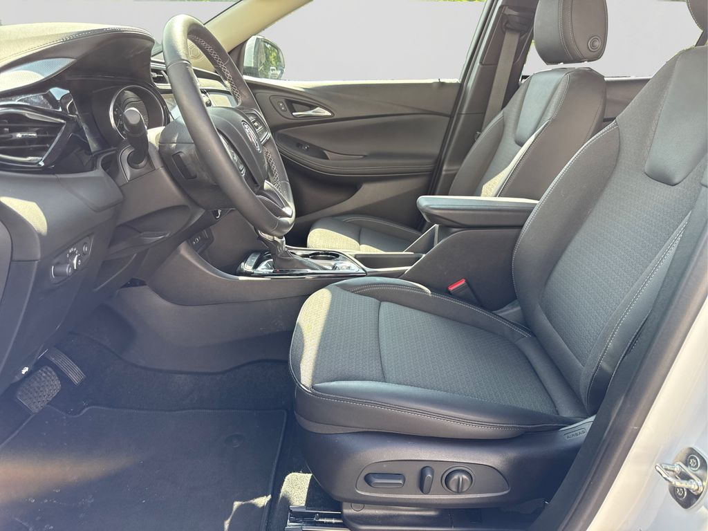 2023 Buick Encore GX Preferred photo 9