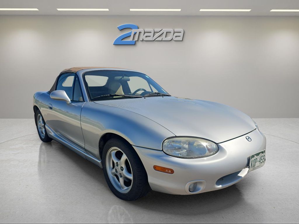 2000 Mazda MX-5 Miata Miata Base photo 7