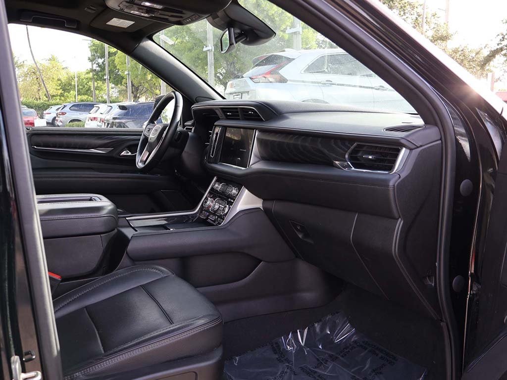 2023 Gmc Yukon XL Denali photo 35