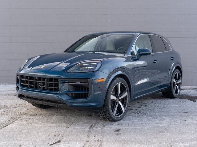 2025 Porsche Cayenne S's photo