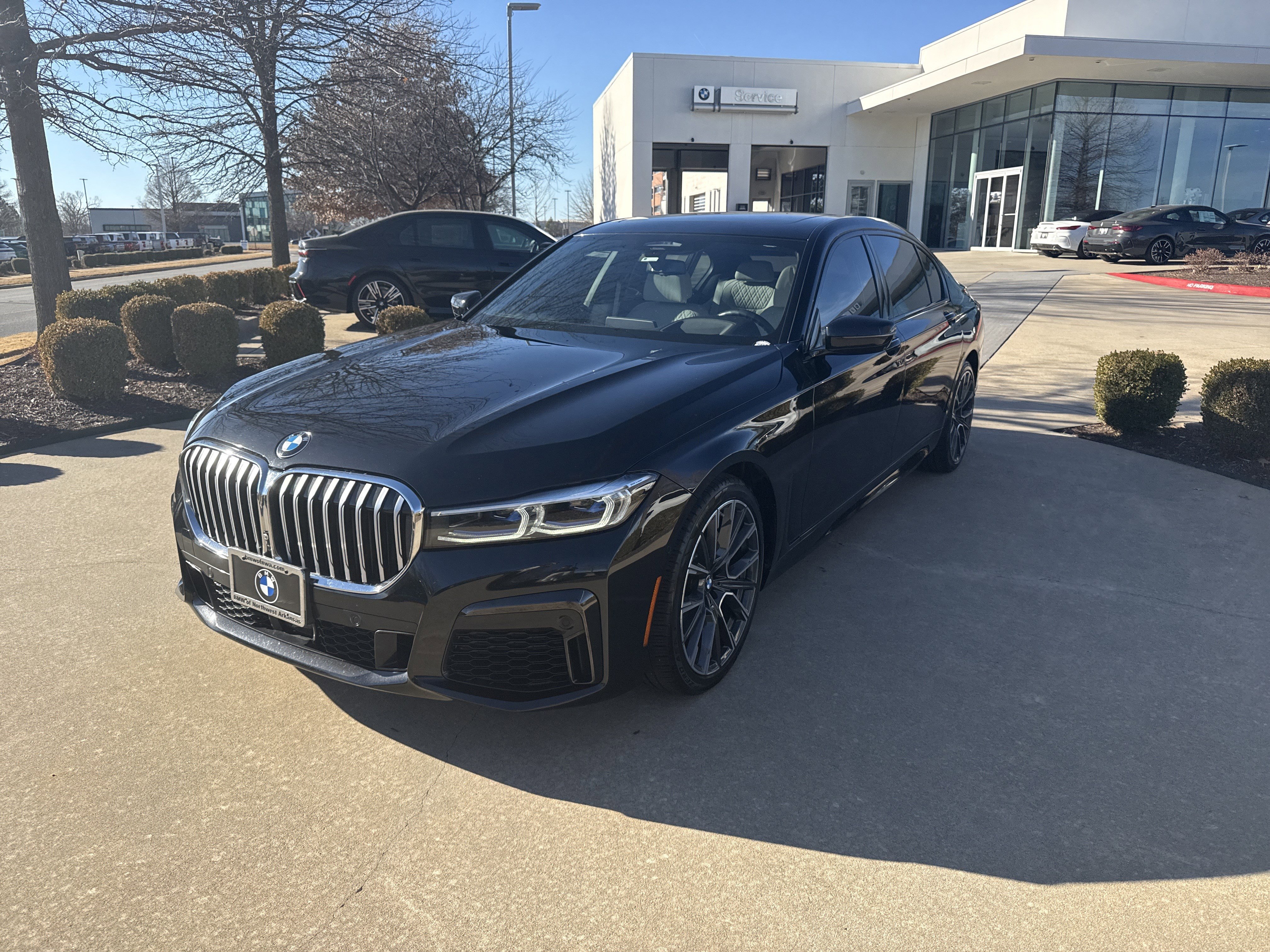 2020 BMW 7 Series 740i's photo