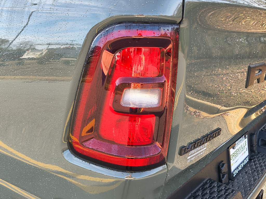 2026 Ram 1500 Laramie Night Edition photo 4