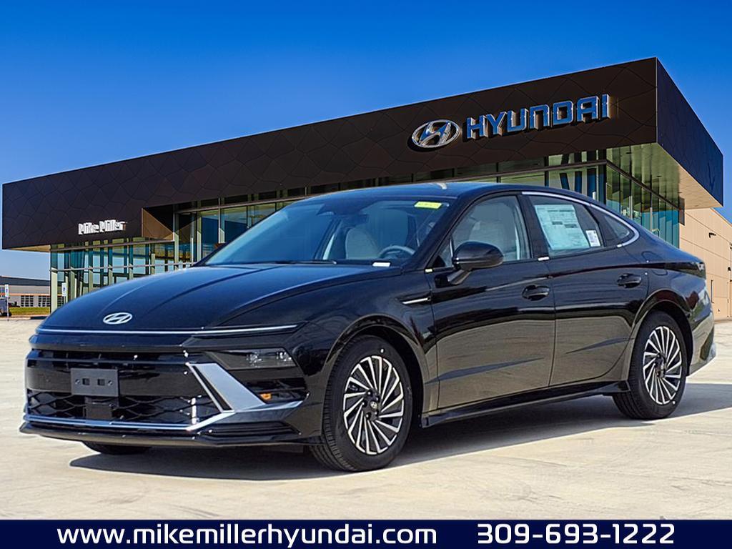 2026 Hyundai Sonata Hybrid SEL's photo