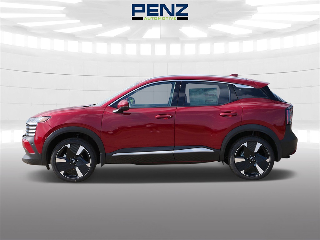 2025 Nissan Kicks SR photo 3