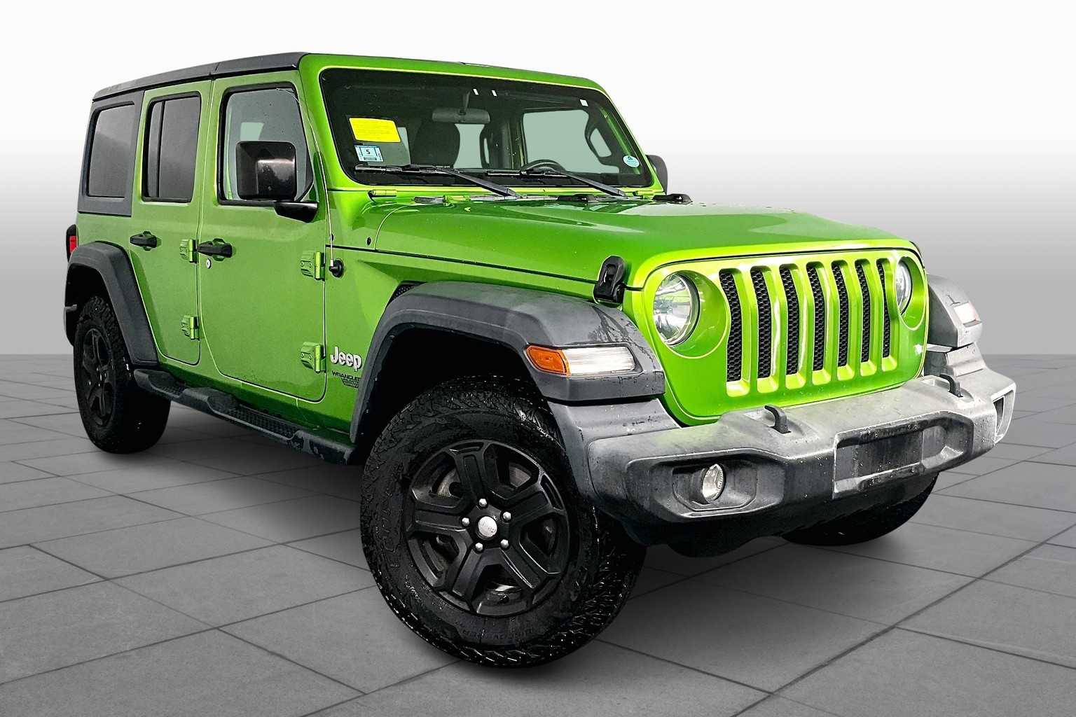 2018 Jeep Wrangler Unlimited Sport S photo 2