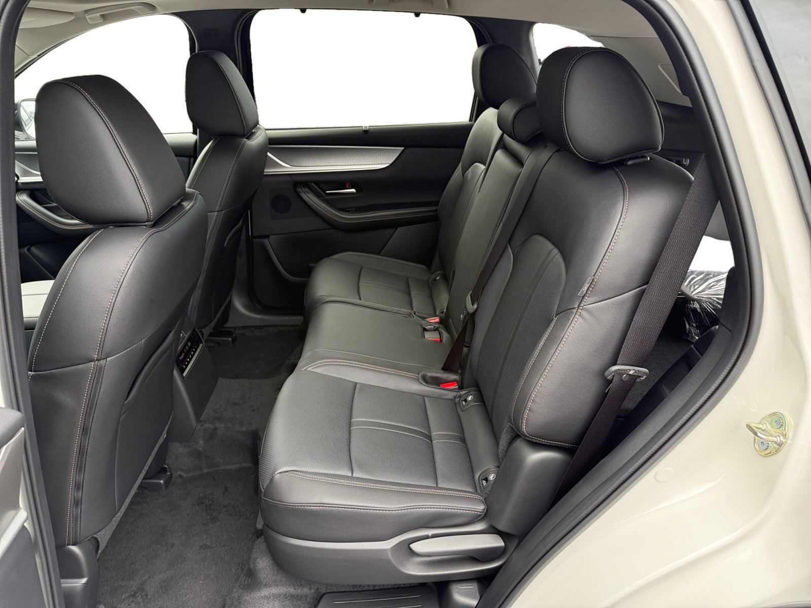 2025 Mazda CX-70 Premium photo 16