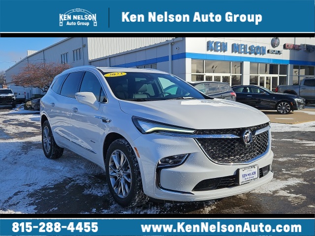 2023 Buick Enclave Avenir's photo