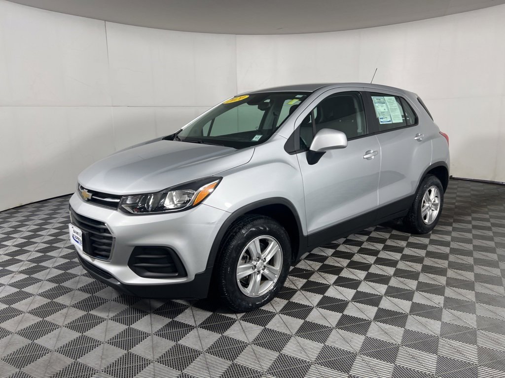 2020 Chevrolet Trax LS photo 16