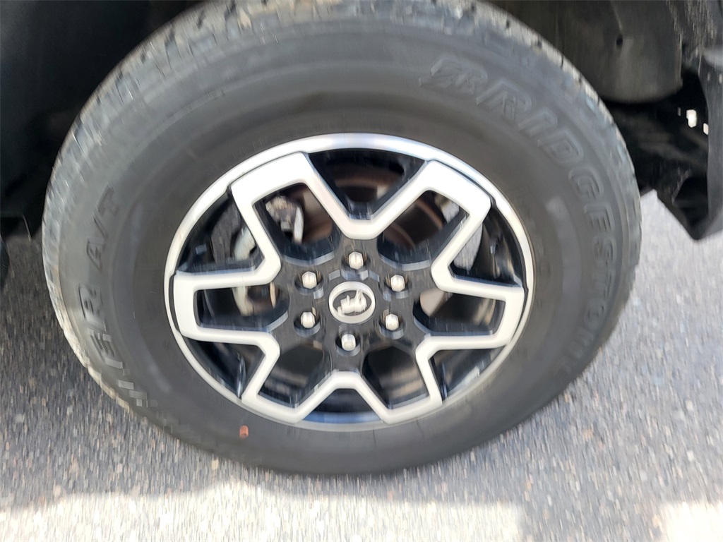 2022 Ford Bronco Outer Banks photo 26