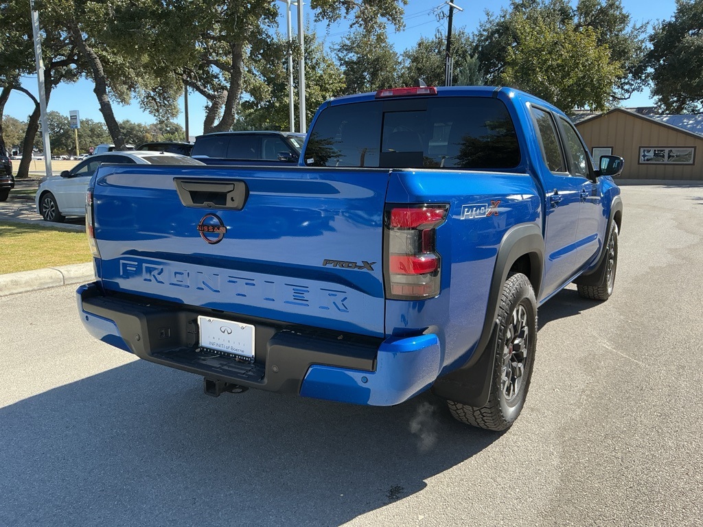 2024 Nissan Frontier PRO-X photo 3