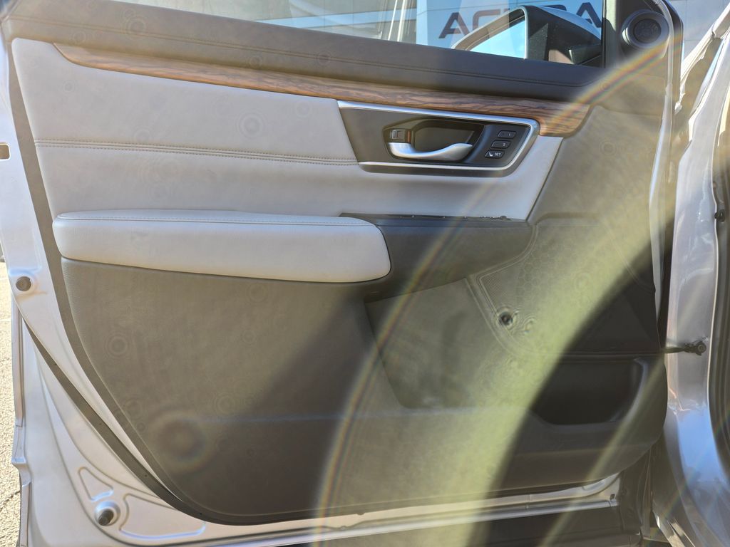 2021 Honda CR-V Hybrid EX-L photo 10