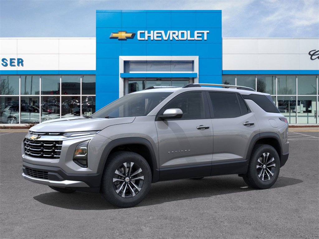 2026 Chevrolet Equinox LT photo 2