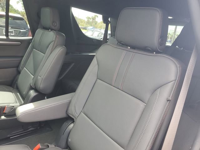 2025 Chevrolet Tahoe RST photo 8