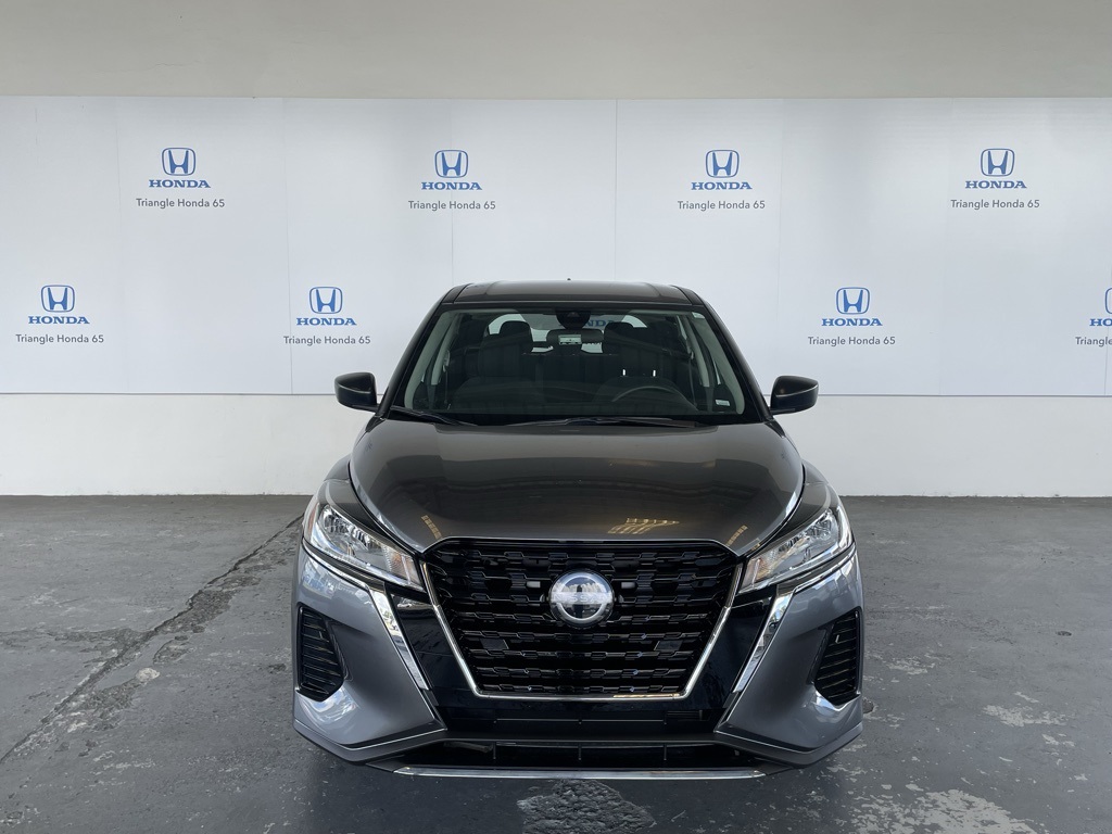 2024 Nissan Kicks S photo 2