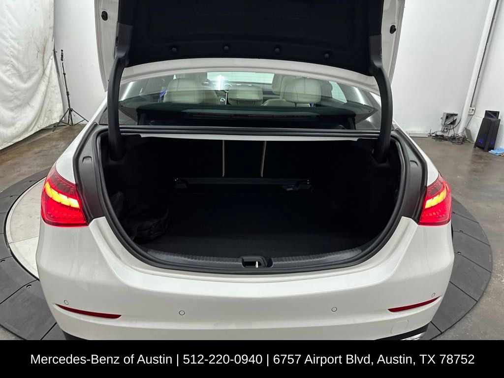 2025 Mercedes Benz C 300 photo 19