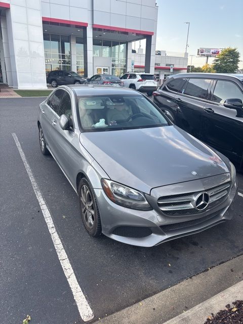 2016 Mercedes Benz C 300 4MATIC photo 2
