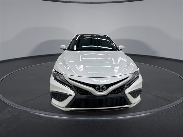 2022 Toyota Camry XSE photo 3