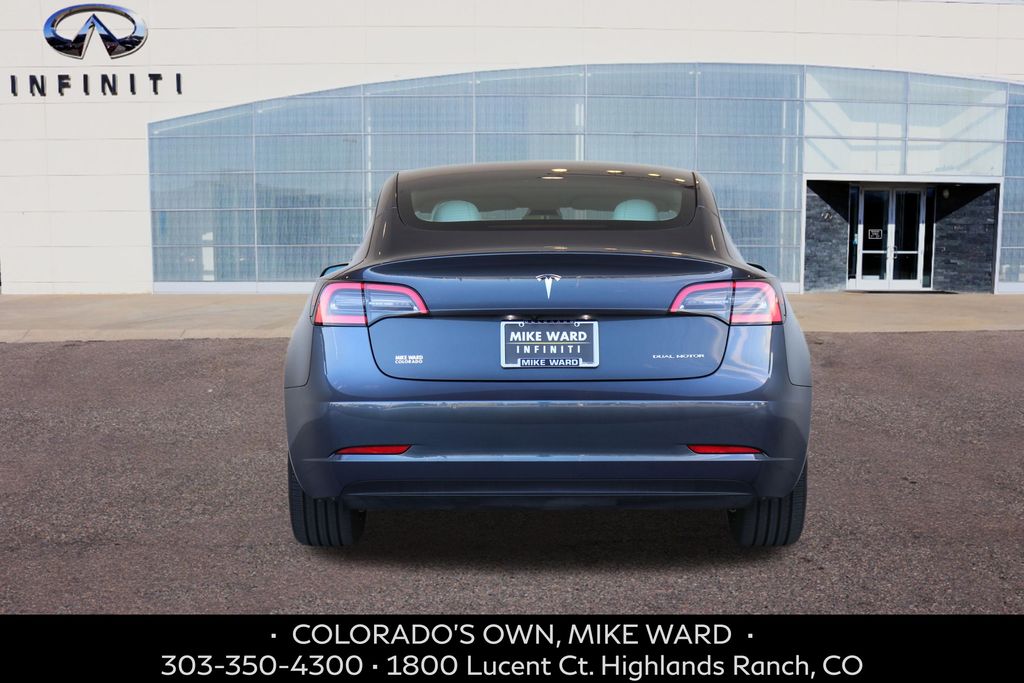 2022 Tesla Model 3 Long Range photo 4