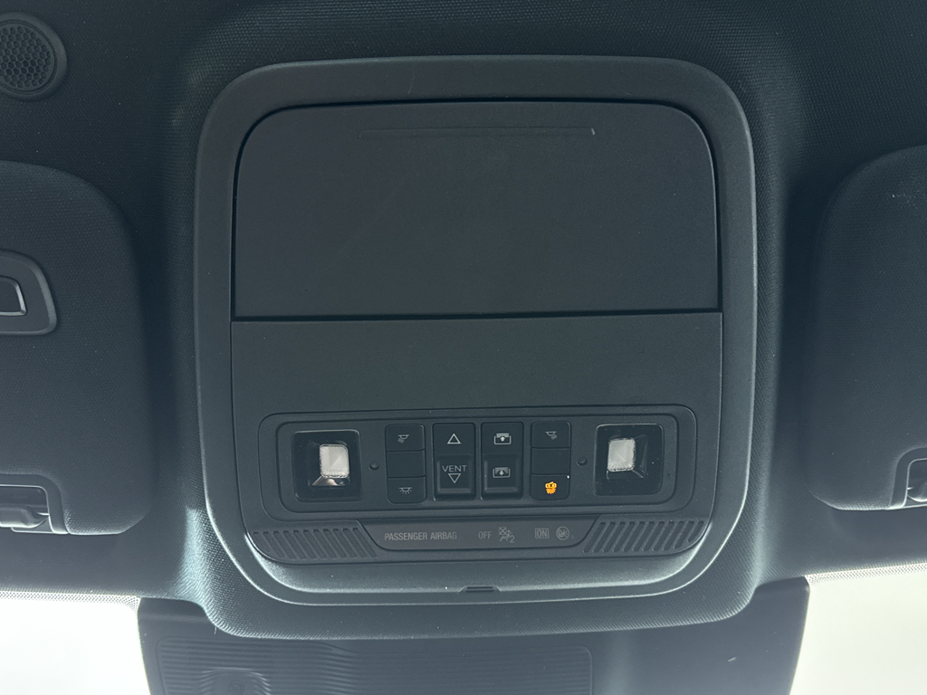 2023 Ford Explorer ST photo 34