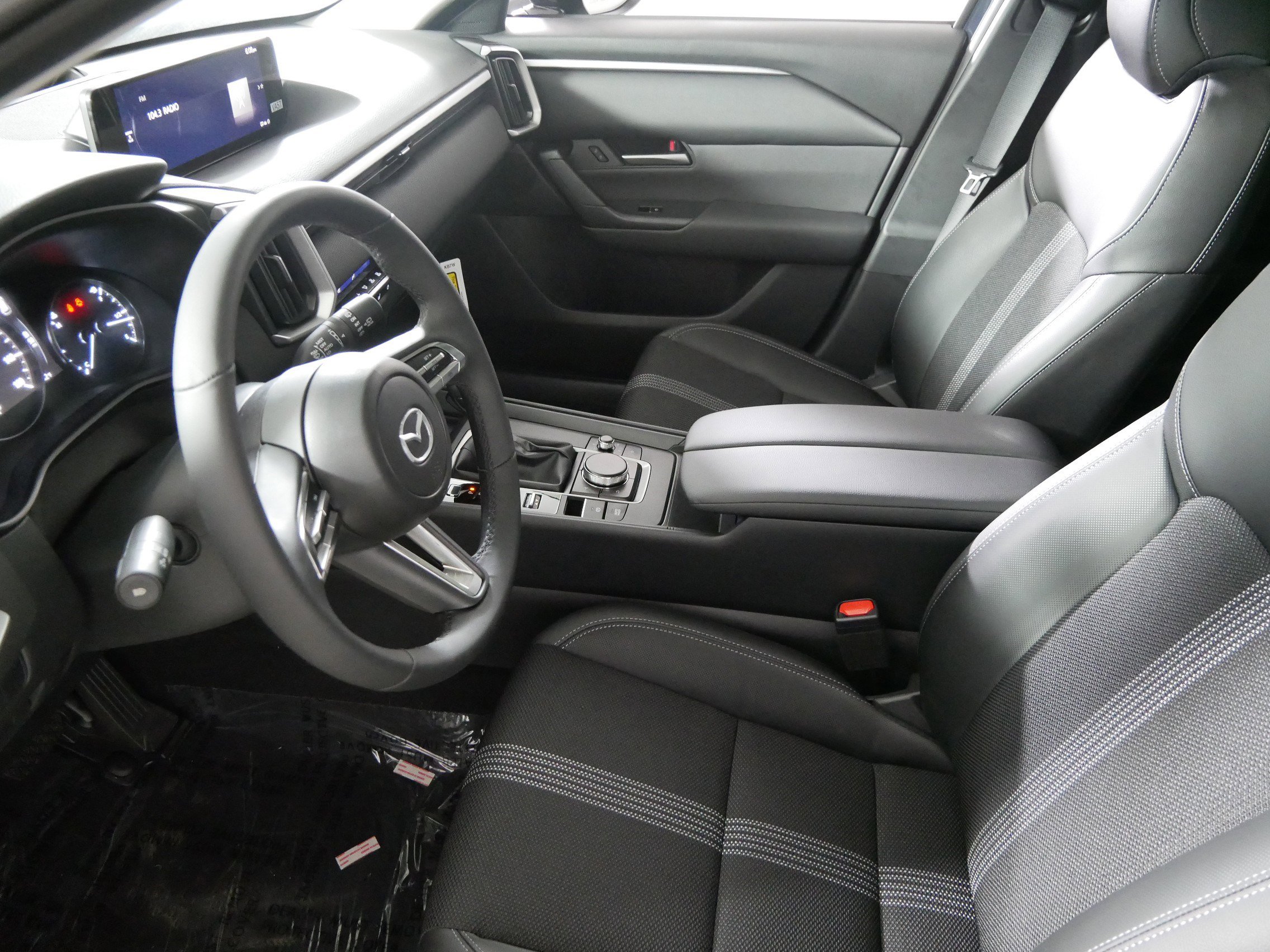2026 Mazda CX-50 2.5 S Preferred photo 4