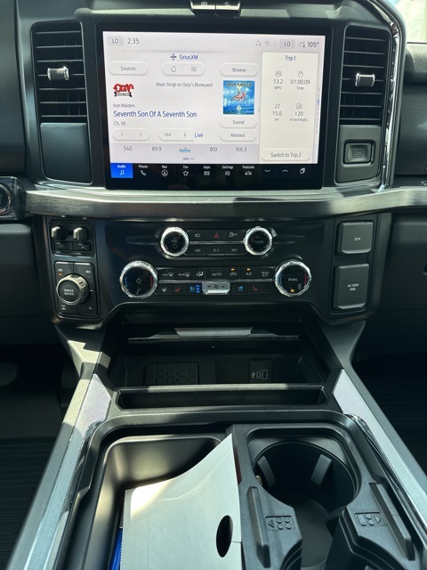 2025 Ford F-350 photo 32