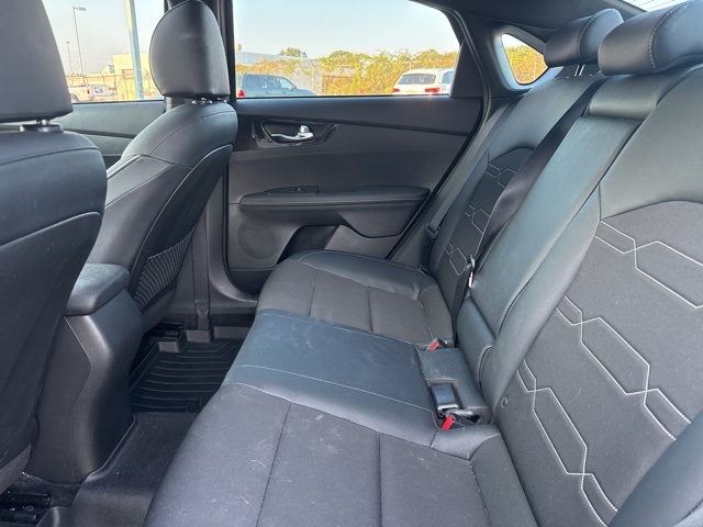 2023 Kia Forte GT-Line photo 10