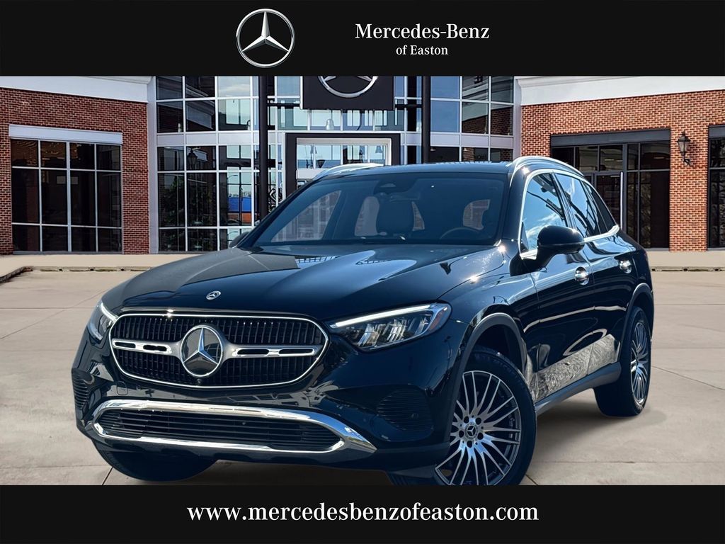 2025 Mercedes-Benz GLC