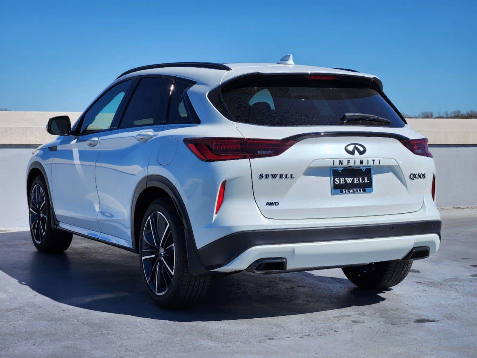 2025 Infiniti QX50 SPORT photo 4