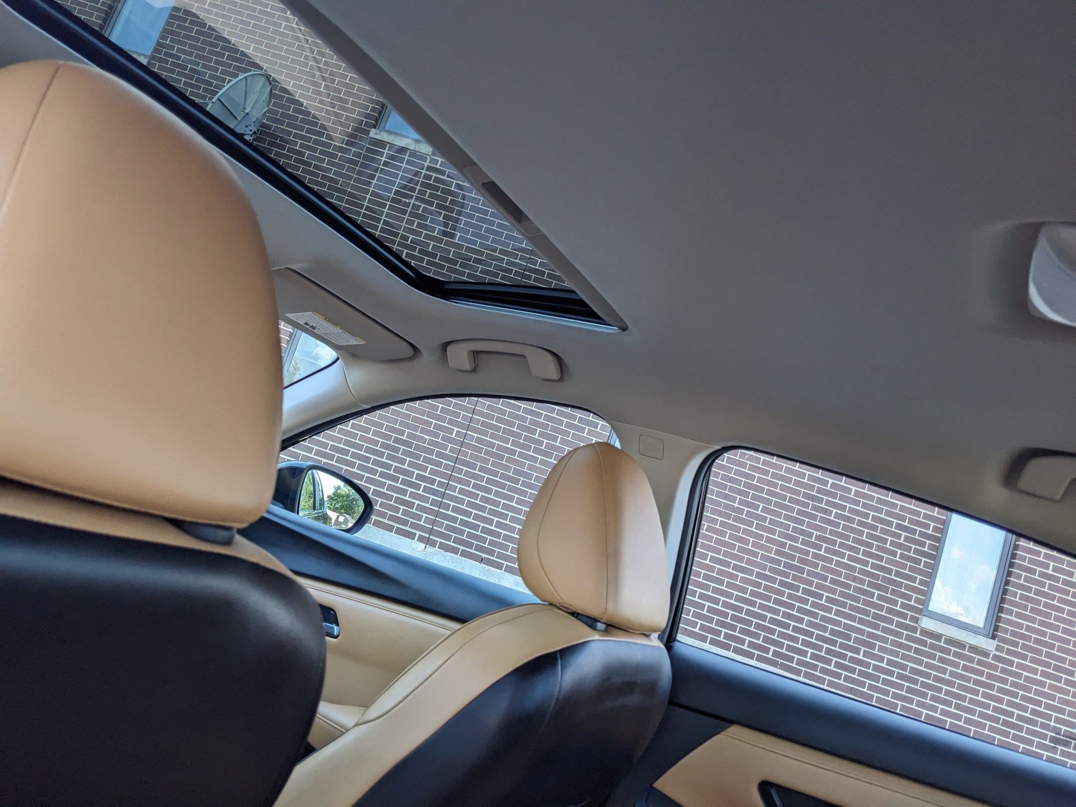 2024 Nissan Sentra SV photo 17