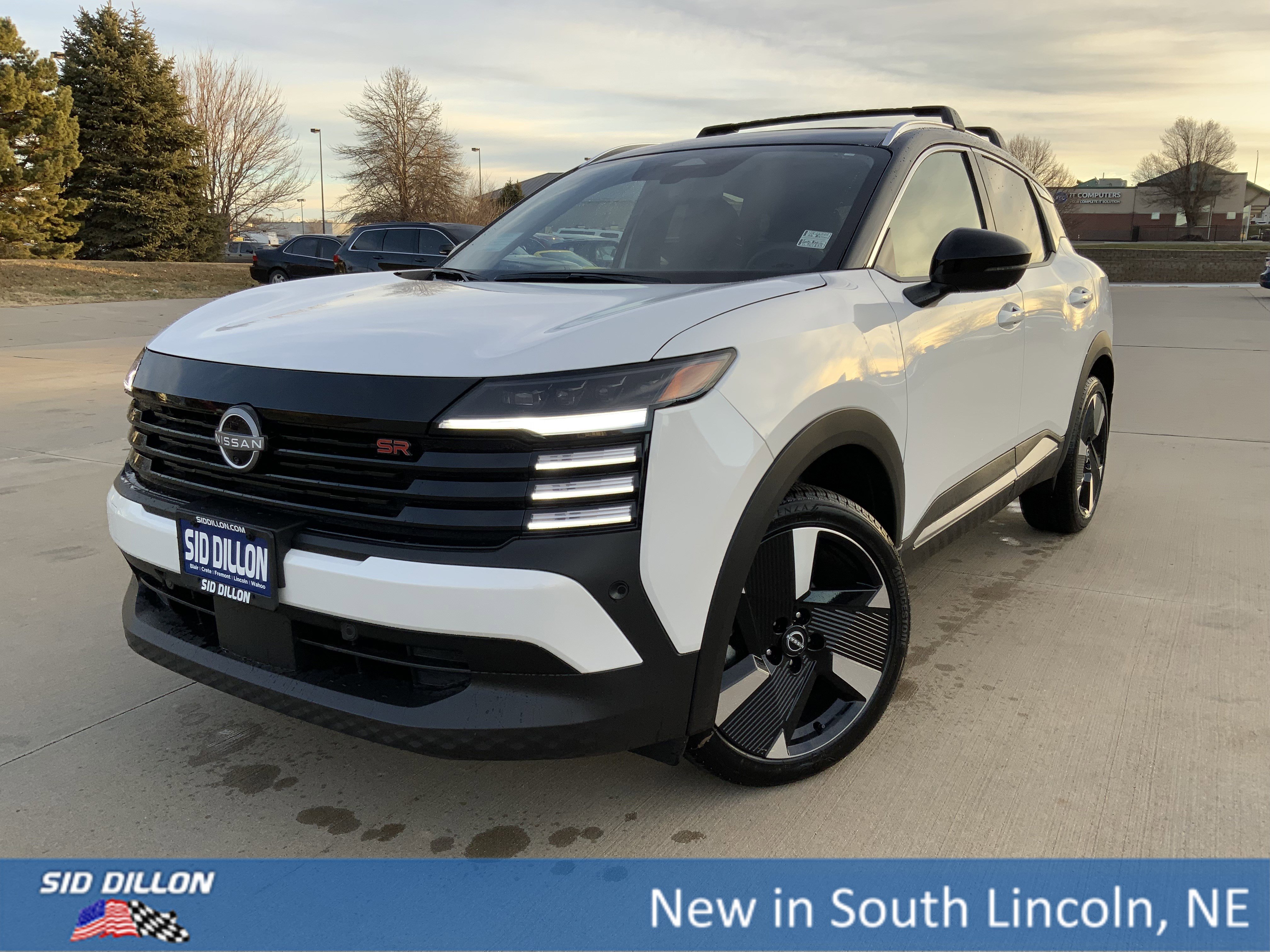 2026 Nissan KICKS SR AWD's photo