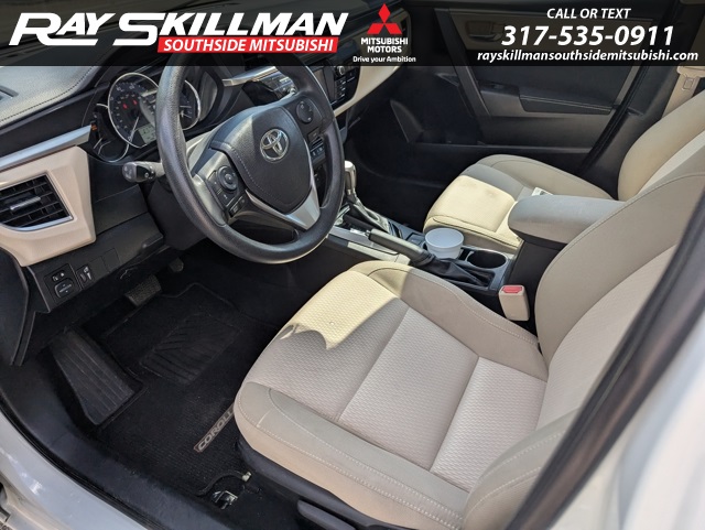 2014 Toyota Corolla LE photo 13