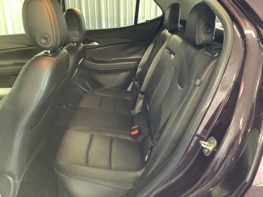 2021 Buick Encore GX Essence photo 28