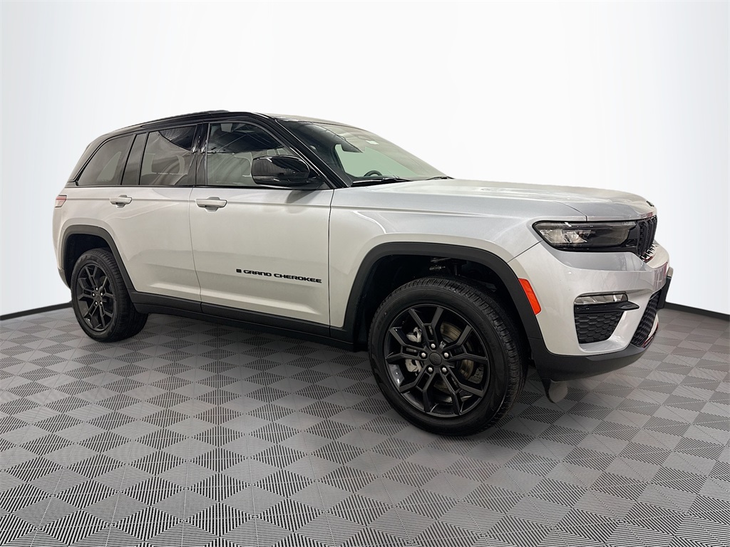2025 Jeep Grand Cherokee Limited photo 4