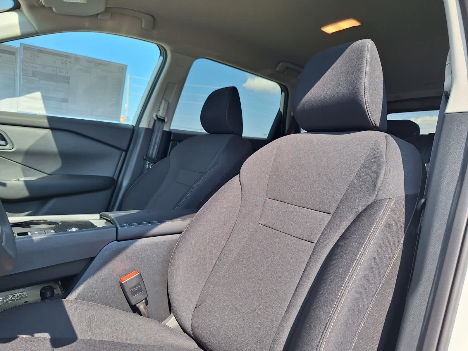 2026 Nissan Rogue S photo 11