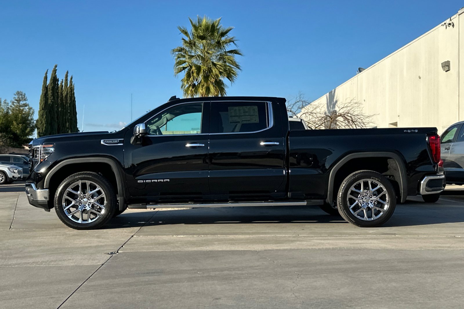 2026 Gmc Sierra 1500 SLT photo 3