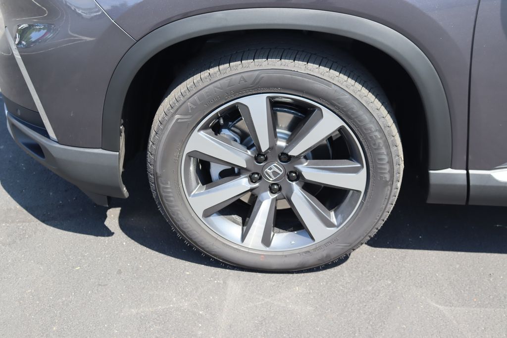 2025 Honda Pilot Elite photo 9