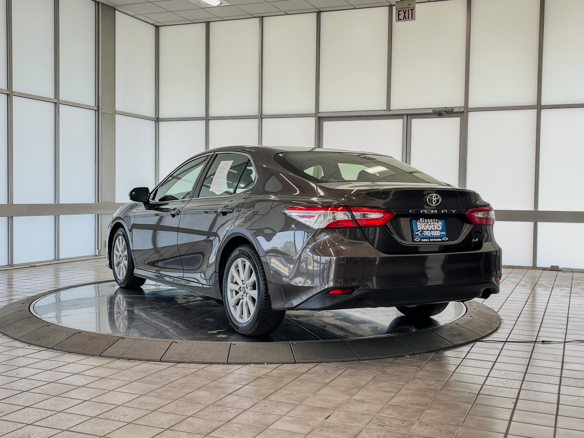 2018 Toyota Camry LE photo 4