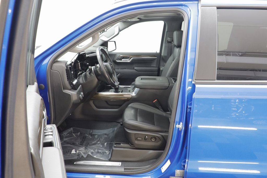 2022 Chevrolet Silverado 1500 LT Trail Boss photo 4