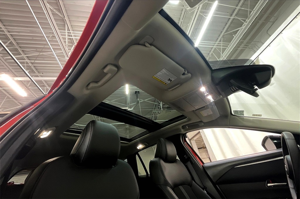 2025 MAZDA CX-50 - Image 21