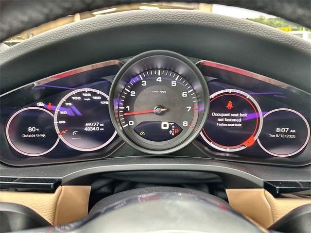2022 Porsche Cayenne Base photo 16