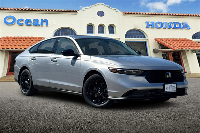 2025 Honda Accord SE photo 2