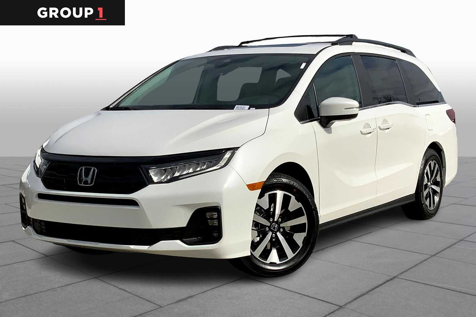 2025 Honda Passport TrailSport photo 2