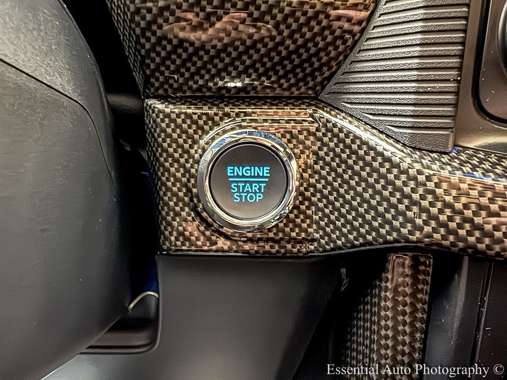 2025 FORD F-150 - Image 16