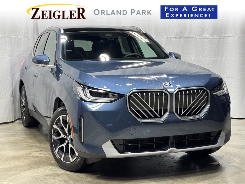 2026 BMW X3 30's photo