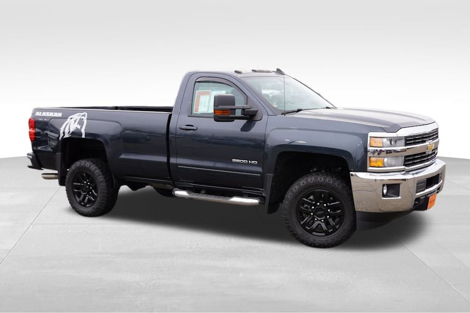 2017 Chevrolet Silverado 2500HD LT Z71 Special Edition photo 3